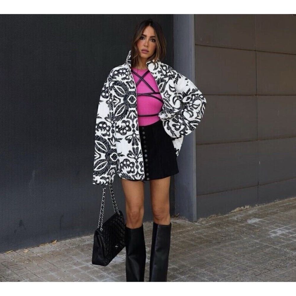 NWT Zara Blogger’s Favorite Printed Quilted Oversized Sweatshirt Jacket, Medium - Picture 3 of 16